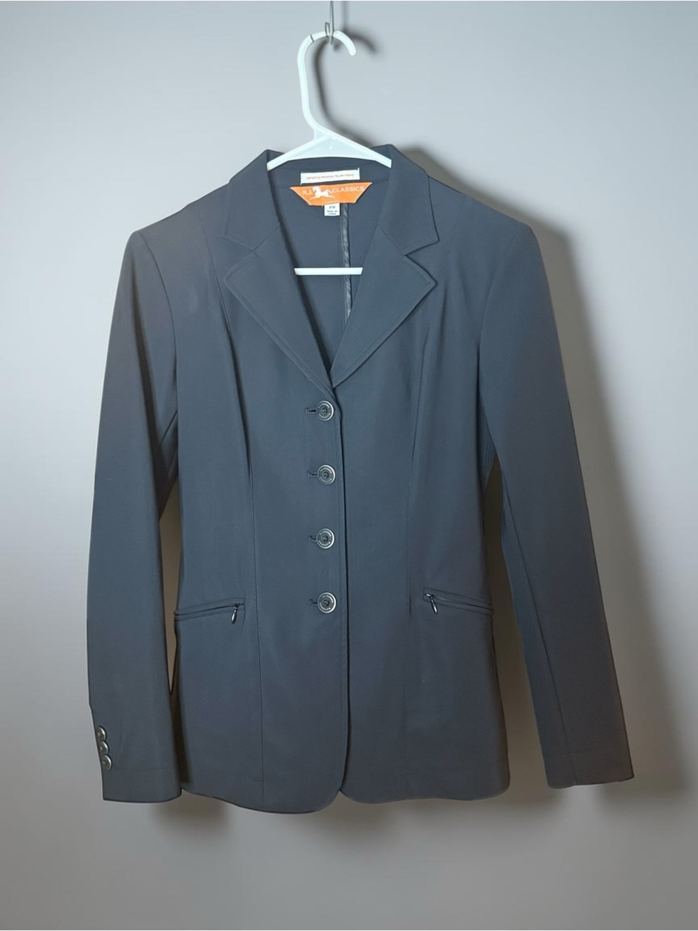 RJ CLASSICS SHOW COAT SIZE 2S